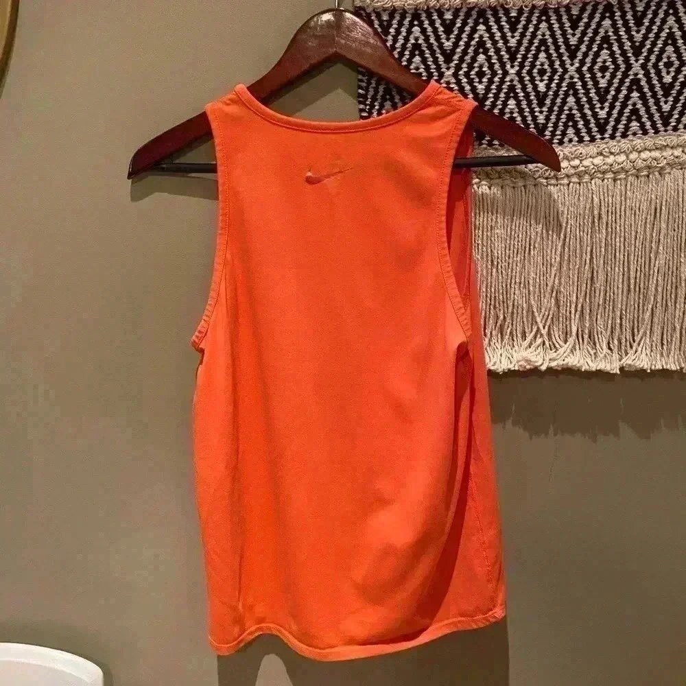 NIKE ORANGE TANK TOP SIZE S